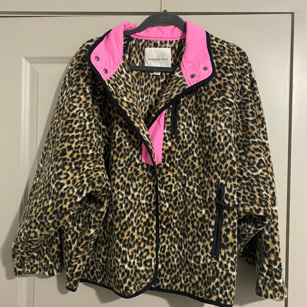 AMERICAN EAGLE women’s fleece leopard print jacket